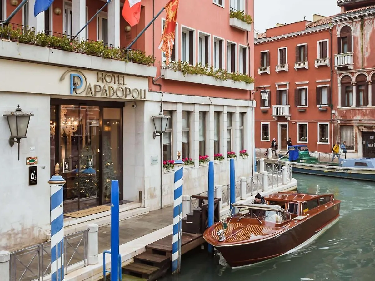 Hotel Papadopoli Venezia - Mgallery Collection 4*, Velence