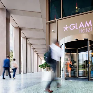 Glam 4*, Milano Italien