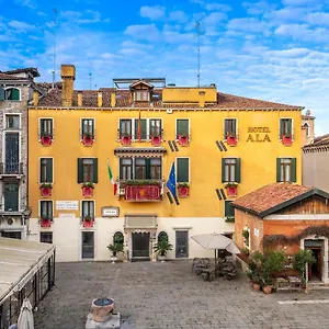 3* Otel Unahotels Ala Venezia-adults 16