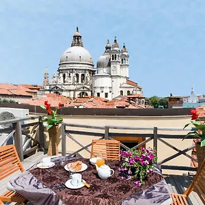  Apartamento Dorsoduro Charme